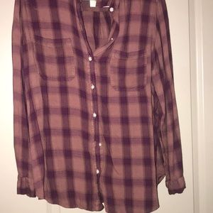 Women’s oversized flannel